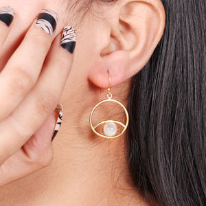 Nouvelles boucles d'oreilles EvilEye en pierre de lune arc-en-ciel plaquées or pour femmes - Product Image 2