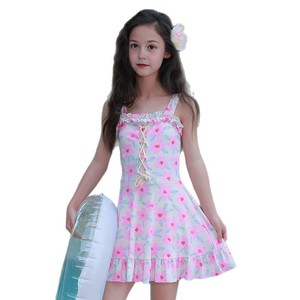 Traje de baño para niñas, estilo falda, de una pieza, UPF 30, de secado rápido, para natación y deportes acuáticos, para niños medianos y grandes - Product Image 4