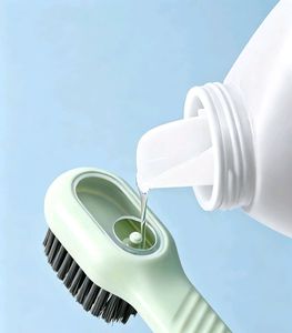 Wholesale Durable and Multifunctional Liquid-adding Shoe <b>Brush</b> with <b>Rounded</b> Handle and Hanging Hole Design - Product Image 3