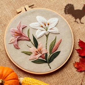 Coffret cadeau d'affaires personnalisé, broderie d'art aux fleurs sauvages écologiques avec cadre <span class=keywords><strong>en</strong></span> polyester, décoration murale botanique - Product Image 1