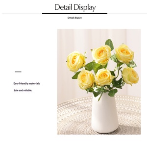 <span class=keywords><strong>Bouquet</strong></span> de roses artificielles 2 têtes Modèle Vénus XCA2010 Ensemble de décoration intérieure <span class=keywords><strong>et</strong></span> extérieure avec fleurs en soie polyester plastifiée - Product Image 3