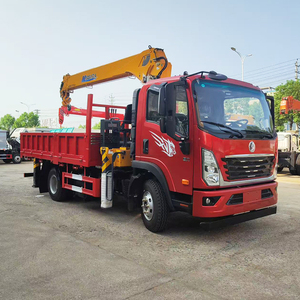 HOWO 4x2 5 ton motor-kraanwagen RHD duurzame <span class=keywords><strong>truck</strong></span>-gemonteerde kraan 7,5m hefhoogte hoog laadmoment voor Nigeria Kenia - Product Image 2