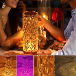 Vente en gros Nouveau Lampe tactile USB rechargeable en acrylique cristallin brillant avec effet d'ombre rose pour la maison, la chambre et le salon – Luxe - Product Image 3