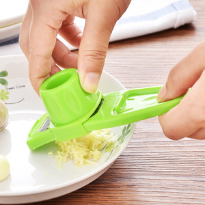 Garlic <b>Grinder</b> Manual Plastic Green Rose Red Kitchen <b>Herb</b> Spice Tool Crusher Press - Product Image 3