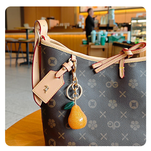 <span class=keywords><strong>Sac</strong></span> cerise breloque cadeaux porte-clés fruits pour femmes accessoires de mode de luxe mignon pendentif <span class=keywords><strong>sac</strong></span> à main décoration porte-clés fruits - Product Image 6