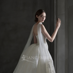 Lsgz15 Vestido de Novia Moderno y Elegante Color Marfil con Cuello Barco, Apliques de Encaje, Estilo Sirena, Largo hasta el Suelo, con Cuentas y Sobrefalda de Tul Desmontable, Color Caramelo - Product Image 3