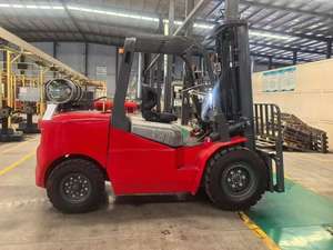 Montacargas Diésel de 2-5 Toneladas con Opciones de Accesorios (Pinza/Posicionador) - Product Image 2