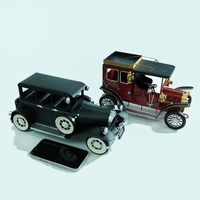 Modèle de voiture vintage antique en métal moulé sous pression, peint à la main, ornement de bureau, cadeau de festival pour les amateurs de voitures