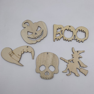 Watercolorful Halloween Artesaní<span class=keywords><strong>a</strong></span> de madera Etiquetas de madera ecológicas Graffiti Grabado Letreros de pared para fiestas navideñas Decoraciones de habitaciones - Product Image 3