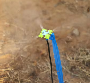 Buse de brumisation croisée à <span class=keywords><strong>4</strong></span> <span class=keywords><strong>voies</strong></span> Pulvérisateur suspendu pour système d'irrigation par aspersion agricole Outil d'<span class=keywords><strong>arrosage</strong></span> et d'irrigation - Product Image 4