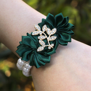 Ychon Novo Design Personalizado Casamento Cerimônia De Casamento Decorações Festa De Casamento Broche Conjuntos Corsage para a Noiva Jóias Fornecimento - Product Image 2