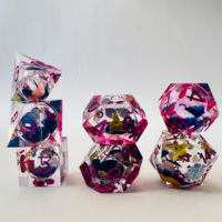 Dungeons and Dragons RPG Jeu de dés faits à la main 16mm Cube carré polyédrique dés en résine avec noyau liquide dés en plastique personnalisés