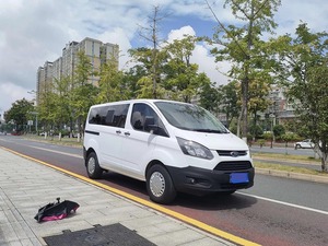 5-6 plazas Used Cargo Van 202hp Transmisión automática Mini Van Left Hand Drive Autobús de <span class=keywords><strong>segunda</strong></span> <span class=keywords><strong>mano</strong></span> - Product Image 3