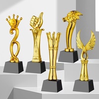 Hengshun Logo personnalisé créatif résine plaqué or trophée écologique Music Style Award avec Base en cristal noir en gros