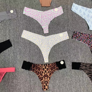 Nuova Tendenza Mutandine Senza Cuciture Stile Misto Taglio Laser Brasiliano in Seta Ghiaccio a Vita Bassa <span class=keywords><strong>Perizoma</strong></span> Sexy per Ragazze e Donne - Product Image 4