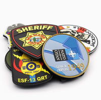 Étiquette en silicone 3D avec logo personnalisé en usine, qualité luxueuse, noire, imperméable, à coudre, patch en caoutchouc PVC pour chapeaux/sacs