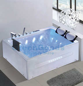 Luka — baignoire rectangulaire à bulles d'air, Massage de surf, avec lumière Led et télévision, 71 pouces - Product Image 4