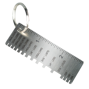 Regla Medidora de Espesor de Acero de Grado Industrial con Anillo para Llaves para Mediciones de Precisión - Product Image 1