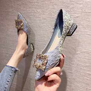 Zapatos de Tacón Bajo Elegantes y Modernos con Punta en Pico para Mujer - Product Image 3