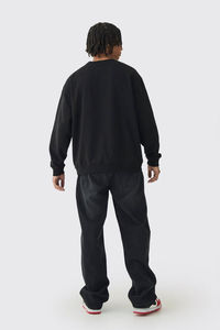 Sudadera de Hombre Negra Básica de Alta Calidad Sostenible, Cuello Redondo, Diseño de Corazón Roto, Personalizable, Mezcla de Algodón - Product Image 6