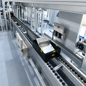 Automatic Handling Assembly Line Roller Conveyor with Metal Tray and Safety Enclosure - Product Image 1