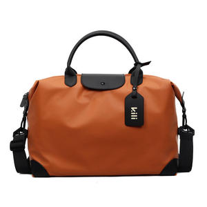 Sac de voyage élégant et imperméable, sac de week-end pour affaires, sac à bandoulière grande capacité, sac de voyage à emporter en cabine - Product Image 2