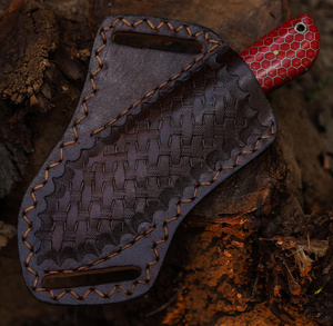 Cuchillo de caza y camping hecho a mano de acero inoxidable, hoja recta, mango de resina roja con diseño de panal, espiga completa, funda de cuero, A&M Enterprises - Product Image 6