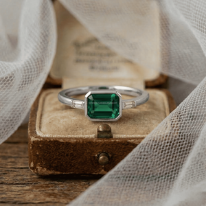 Luxury 925 Silver Emerald and Moissanite <b>Cushion</b> Green Gemstone Fine Moissanite Jewelry Engagement <b>Ring</b> - Product Image 3