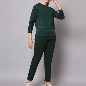 ผู้ผลิตเสื้อผ้าสตรีแบบสตรีทจากปากีสถาน ชุดวอร์มแฟชั่นสำหรับผู้หญิง ขนาดสั่งทำได้ - Product Image 2