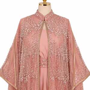 Nouvelle Robe de Soirée Kaftan Légère et Respirante en Perles Rose Poudré, Ornée d'un Cape, Longueur Ras du Sol, Style Moyen-Orient - Product Image 2
