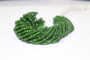 ลูกปัดไดออปไซด์แบบเม็ดกลมขนาด16นิ้ว3-4.5มม. สำหรับทำเครื่องประดับ - Product Image 5