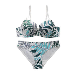Conjunto de Bikini de Dos Piezas para Mujer, Spandex/Poliéster, Braguita Ajustable con Lazos Laterales, Traje de Baño Elástico y Transpirable, Marca Privada OEM - Product Image 1