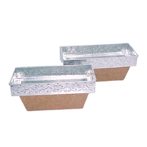 Juego de macetas de estilo americano clásico de latón de diseñador de lujo de metal alto, para el hogar de dos piezas agujero de drenaje, restaurante, jardines florales - Product Image 1