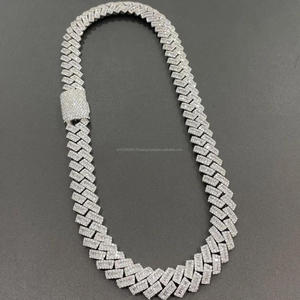 Cadena Cubana con Diamantes Moissanite VVS en Plata de Ley 925, Cadena Cubana Estilo Hip Hop para Hombre - Product Image 1
