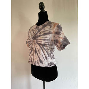 Camiseta sin costuras para mujer, top corto con cuello redondo y lazo, estampado personalizado, tie-dye, camisetas personalizables con cuello redondo y lazo tie-dye - Product Image 5
