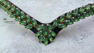 Techify - Bocados para Caballo en Forma de V de Cristal Verde con Detalles en Oro y Diseño de Hojas, Accesorios de Cuero Cómodos para Caballo - Product Image 4