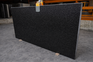 Materiales para Encimeras de Granito Negro Galaxy de 2 cm de Espesor, Losas de Granito Crudo, Precio para Compradores de Granito de la India - Product Image 4