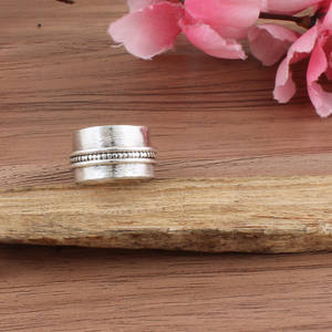 Bague empilable délicate en argent sterling 925 avec motif à pois et perles, pour femme, classique, mariage, minimaliste, vente en gros - Product Image 2