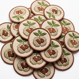 Parches bordados redondos de té verde Matcha, con diseño de batidor y tazón, para uniformes de barista de cafetería, proveedor mayorista - Product Image 5