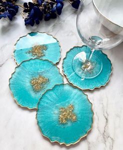 Posavasos de Resina de Lujo con Escamas Doradas, Posavasos Cuadrados de Resina y Madera con Vetas Naturales, Diseño Moderno, Antideslizantes, Juego de Decoración para Mesa - Product Image 4