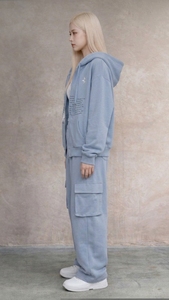 Ensemble de survêtement décontracté bleu clair à capuche pour femme, coupe ample, manches longues, poches latérales, sweat-shirt et pantalon cargo en Spandex/Polyester, idéal pour l'été - Product Image 2