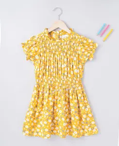 Vestito stampato Smocked personalizzato per ragazze 2023 colori vivaci e scelta principale per la mobilità facile per qualsiasi bambina giocosa