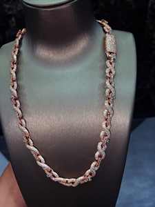 Chaîne cubaine glacée en or rose avec moissanite VVS certifiée IGI – Unisexe, tendance, best-seller, vente flash, hip-hop, bling, luxe - Product Image 5