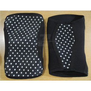 Rodillera de Diseño Superior que Ofrece Soporte Fuerte, Mayor Flexibilidad y Comodidad Durante el Entrenamiento - Product Image 2