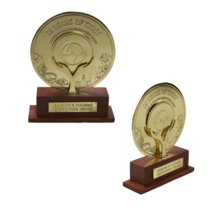New Design Gold Plated Metal Crown <b>Trophy</b> Set Handmade Champion Sport Award for Competition Best Selling Souvenir Low Price - Product Image 4