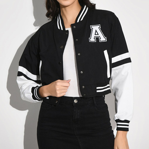 เสื้อแจ็คเก็ตวาร์ซิตี้ผู้หญิงแบบสั่งทำพิเศษ ด้านหน้า-ด้านหลัง ระบายอากาศได้ดี ผลิตจากผ้าฝ้ายและขนสัตว์ที่เป็นมิตรกับสิ่งแวดล้อม  คอเสื้อถอดออกได้  บริการขายส่งแบบ OEM - Product Image 5