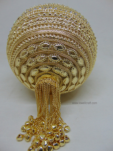 Bolso de noche de diseño personalizado al por mayor, con malla metálica brillante para ocasiones especiales, correa de cadena y cierre magnético. - Product Image 3