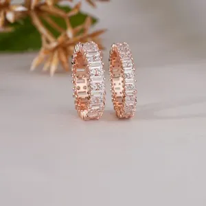 แหวนเพชรทรงบาแกตต์สีโรสโกลด์สุดหรูหรา ประดับเพชรเต็มวง สำหรับผู้หญิง เหมาะสำหรับงานแต่งงาน งานหมั้น ของขวัญวันครบรอบ เครื่องประดับชั้นดี - Product Image 5