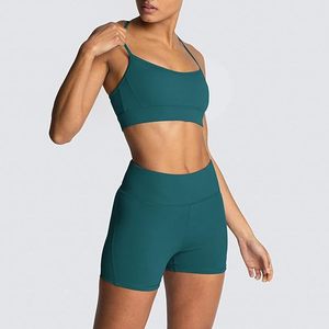 Ensemble de sport deux pièces pour femme : soutien-gorge de sport de maintien et short de yoga taille haute - Product Image 2