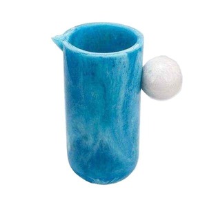 Jarra de Resina Hecha a Mano con Acabado Brillante, Ideal para Servir Jugos, Agua con Limón y Bebidas de Verano, Multiusos para Cocina - Product Image 2